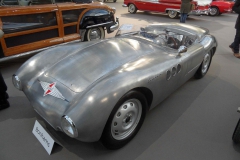 Deze-gereconstrueerde-Borgward-1500-RS-met-onderdelen-uit-1958-bracht-E-224.250-op-bij-Bonhams.